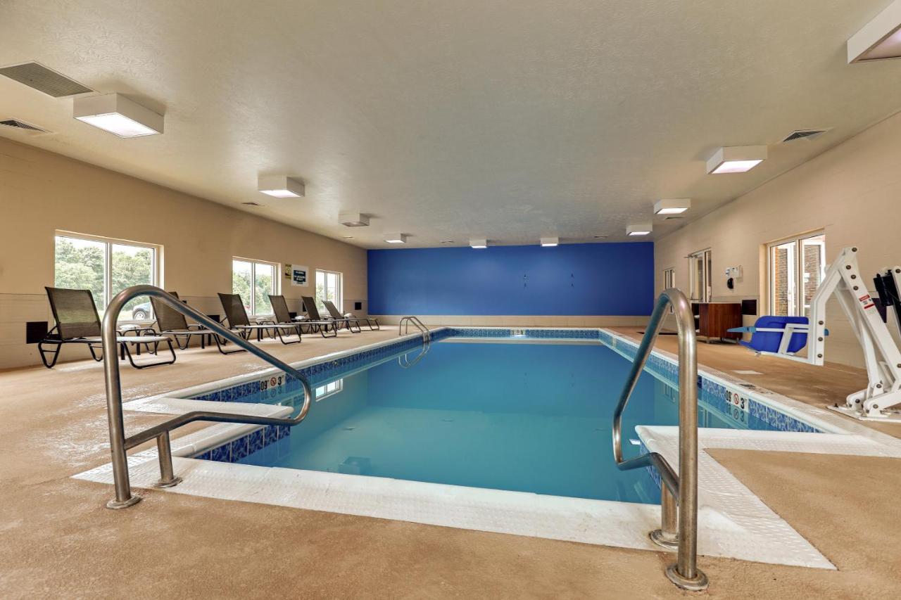 Holiday Inn Express Campbellsville By Ihg Zewnętrze zdjęcie